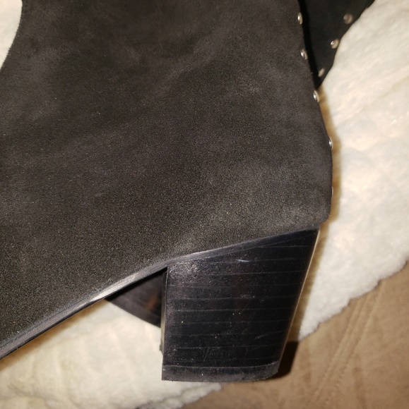 Black suede boot - Picture 5 of 7